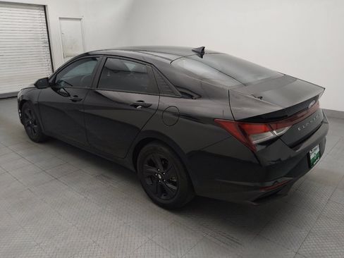 Used 2023 Hyundai Elantra SEL w/ Cargo Package FWD image 3