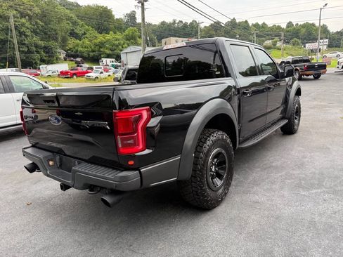 Used 2017 Ford F150 Raptor w/ Equipment Group 802A Luxury AWD/4WD image 25