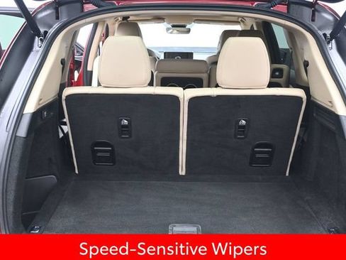 Used 2023 Acura MDX SH-AWD image 18
