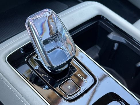 New 2026 Volvo XC90 T8 Ultra image 19