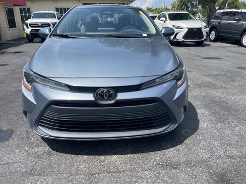 Used 2024 Toyota Corolla LE FWD image 8