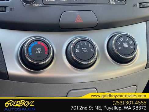 Used 2010 Hyundai Elantra SE FWD image 34