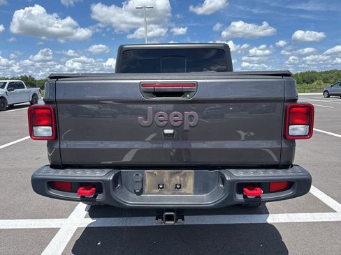 Used 2023 Jeep Gladiator Rubicon w/ Trailer Tow Package AWD/4WD image 4
