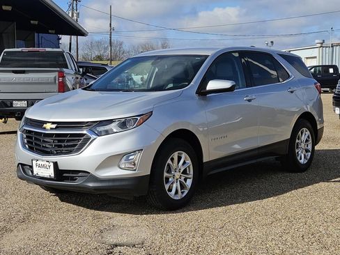 Used 2020 Chevrolet Equinox LT image 3