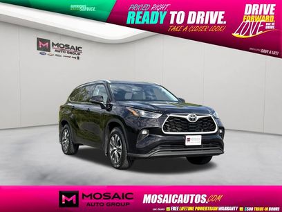 Used 2022 Toyota Highlander XLE