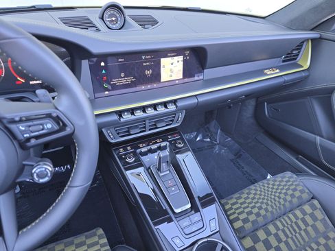 New 2026 Porsche 911 Carrera GTS image 19