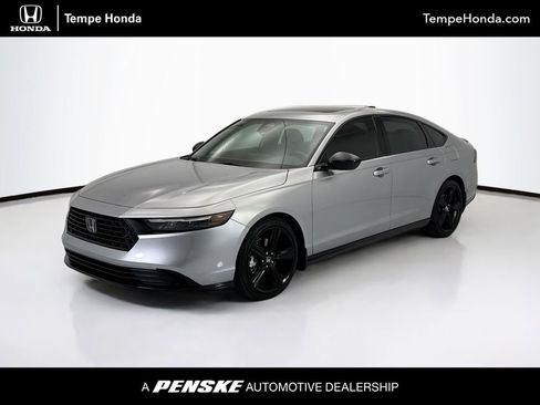Used 2023 Honda Accord Sport image 1