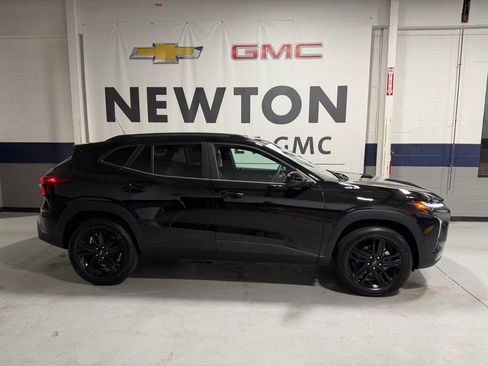 New 2026 Chevrolet Trax ACTIV w/ Driver Confidence Package FWD image 30
