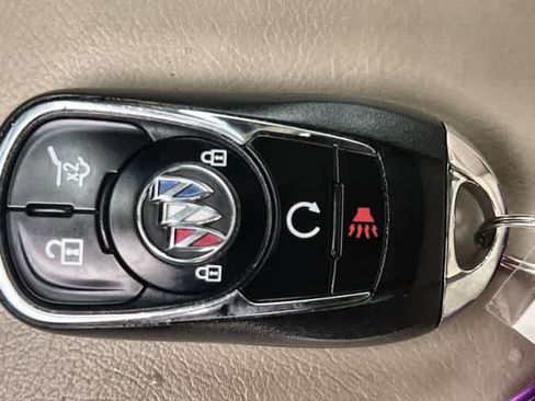 Used 2020 Buick Envision Essence w/ Experience Buick Package image 21