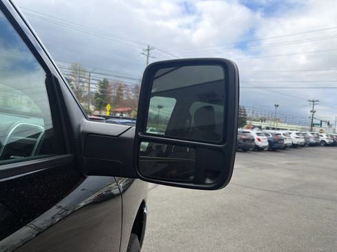 Used 2024 RAM 2500 Big Horn image 6