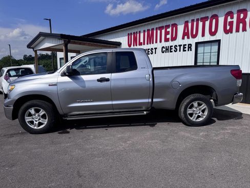 Used 2012 Toyota Tundra 4x4 Double Cab w/ SR5 Pkg image 9