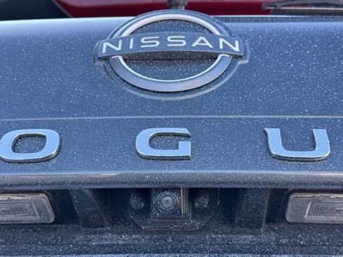 Certified 2023 Nissan Rogue SV w/ SV Premium Package image 15