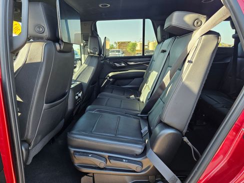Certified 2024 GMC Yukon Denali w/ Advanced Technology Package AWD/4WD image 24