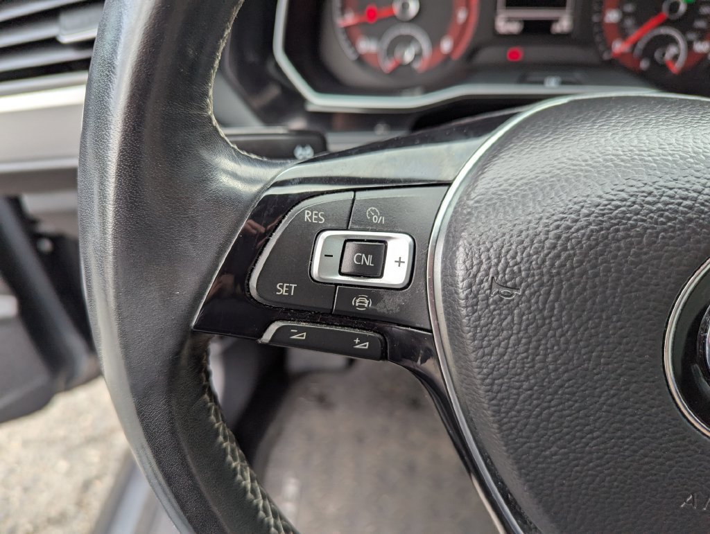 Used 2020 Volkswagen Jetta R-Line FWD image 16