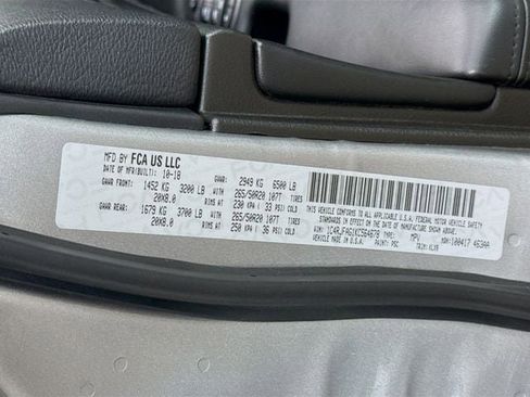 Used 2019 Jeep Grand Cherokee Altitude image 34