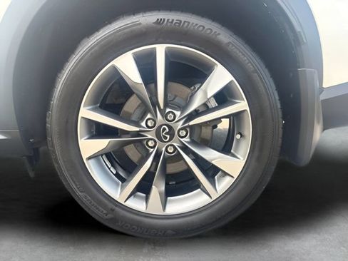 Used 2023 INFINITI QX60 Luxe w/ Performance Audio Package AWD/4WD image 39