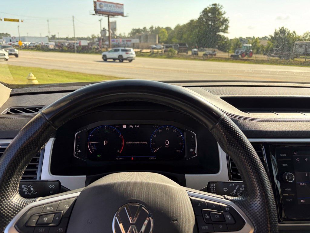 Used 2021 Volkswagen Atlas SEL Premium AWD/4WD image 17