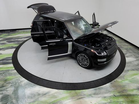 Used 2018 Land Rover Range Rover Autobiography AWD/4WD image 18