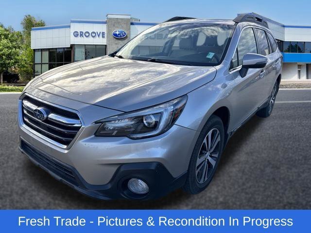 Used 2018 Subaru Outback 3.6R Limited AWD/4WD image 1