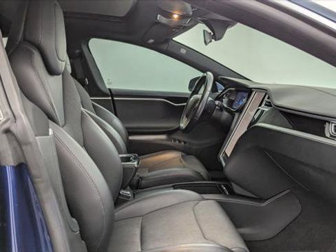 Used 2017 Tesla Model S 75 image 19