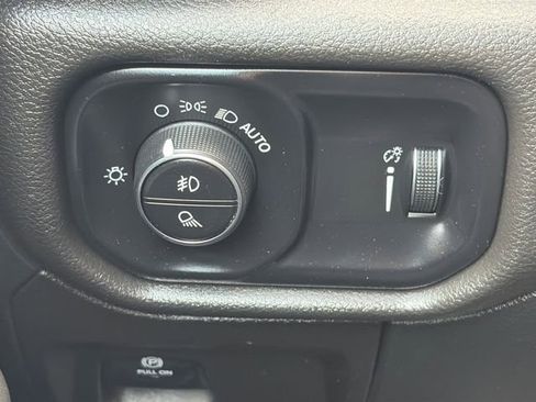 Used 2022 RAM 1500 Tradesman w/ Trailer Tow Group (B) AWD/4WD image 51