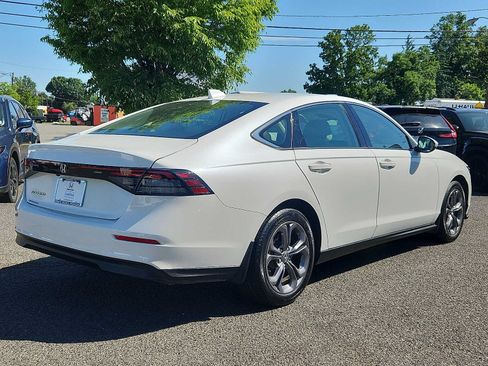 Certified 2023 Honda Accord EX image 6