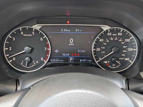 Used 2024 Nissan Altima 2.5 SV FWD image 25