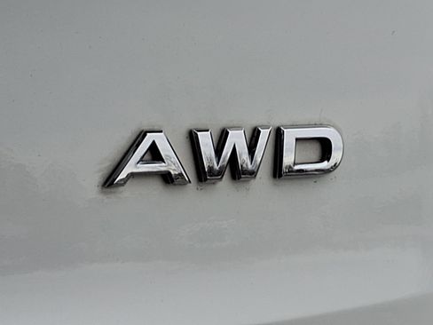 Certified 2023 Nissan Rogue S image 19