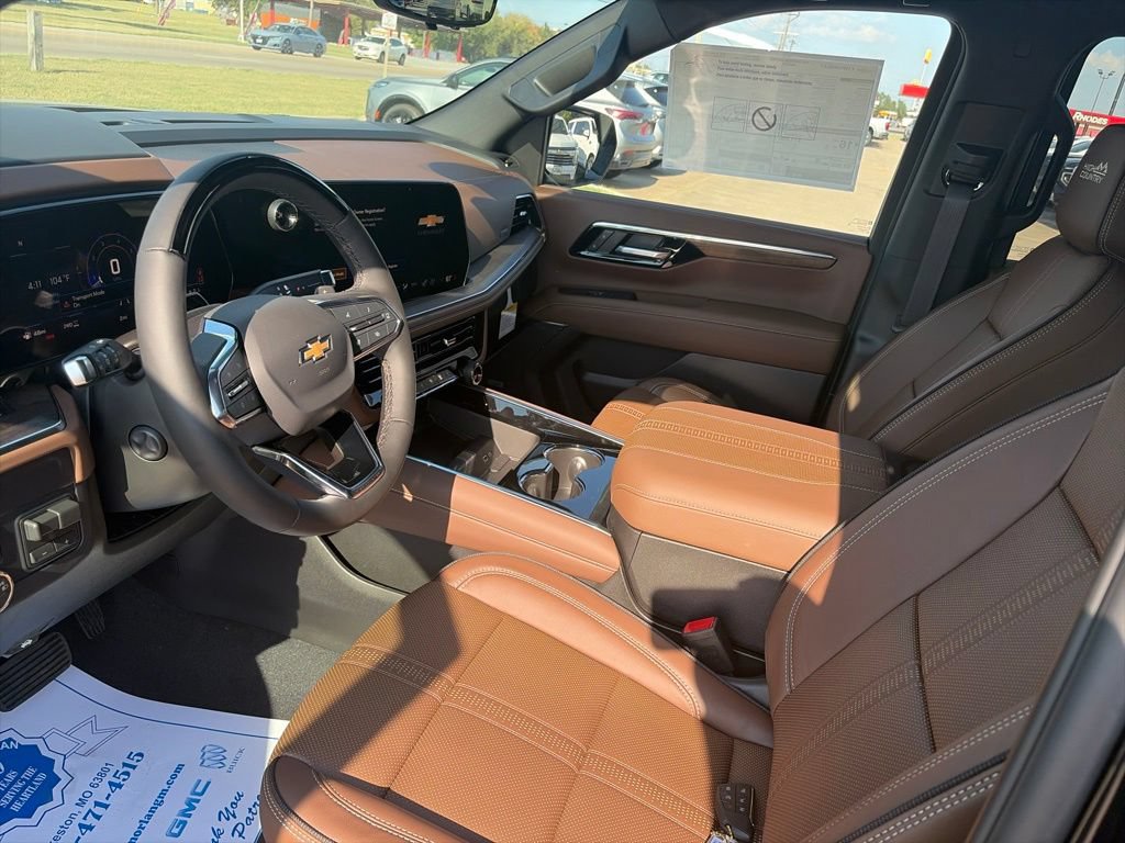 New 2026 Chevrolet Suburban High Country AWD/4WD image 16