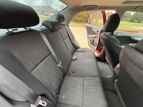 Used 2011 Toyota Corolla S image 18