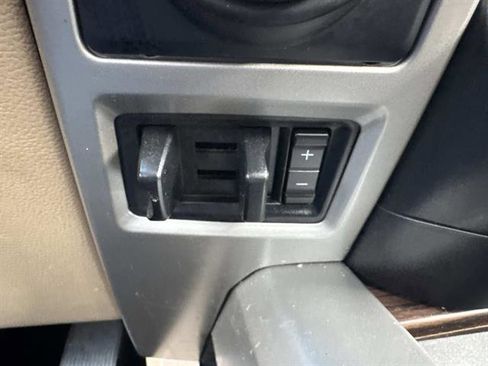 Used 2016 Ford F150 Lariat w/ Equipment Group 502A Luxury image 22