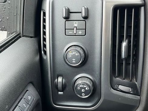 Used 2018 Chevrolet Silverado 1500 LTZ Z71 w/ LTZ Plus Package image 35