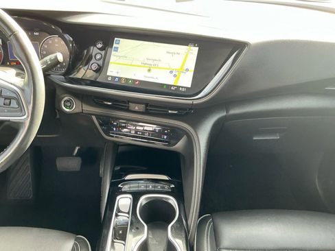 Used 2022 Buick Envision Avenir w/ Technology Package II image 20