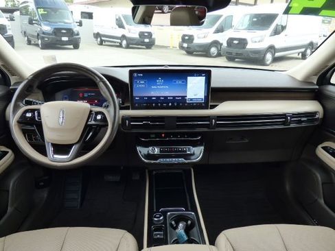 Used 2024 Lincoln Corsair Grand Touring w/ Equipment Group 301A AWD/4WD image 18