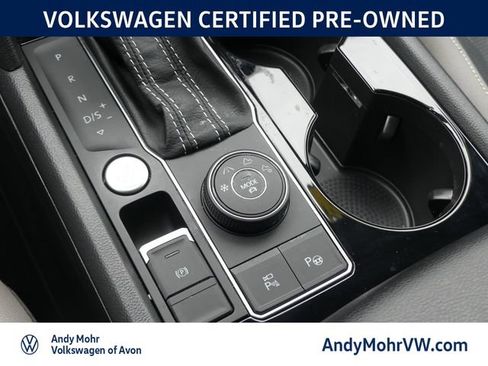 Certified 2023 Volkswagen Atlas Cross Sport SEL Premium R-Line AWD/4WD image 37