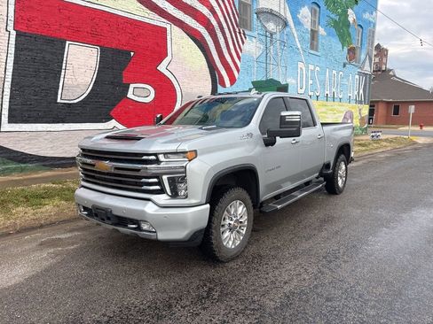 Used 2023 Chevrolet Silverado 2500 High Country w/ Technology Package image 58