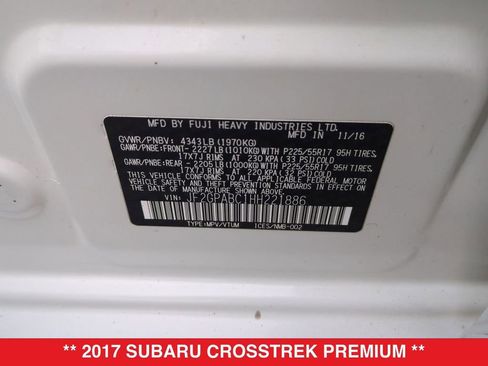 Used 2017 Subaru Crosstrek 2.0i Premium w/ Moonroof Package image 39