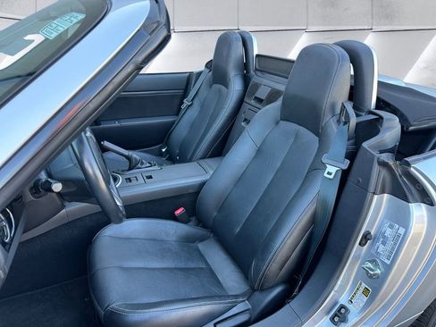 Used 2007 MAZDA MX-5 Miata Grand Touring image 8