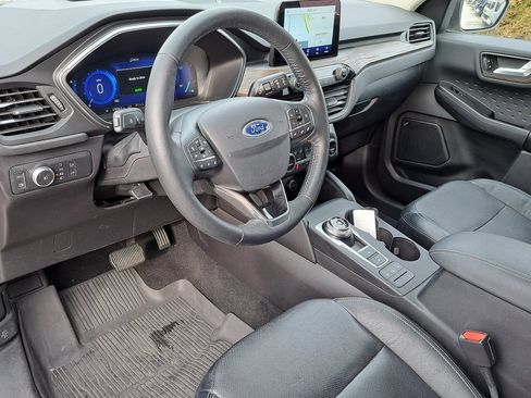 Used 2020 Ford Escape Titanium w/ Titanium Premium Package 2.0 image 8