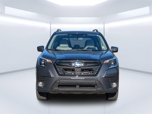Certified 2024 Subaru Forester Premium image 8