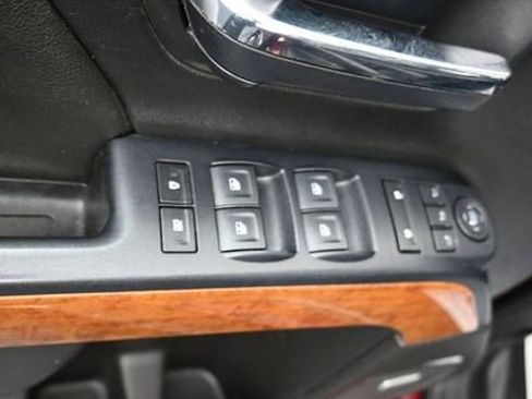 Used 2017 Chevrolet Silverado 2500 High Country w/ Duramax Plus Package image 10