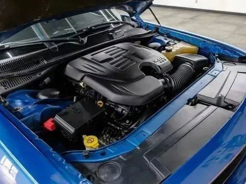 Used 2022 Dodge Challenger SXT w/ Blacktop Package image 49