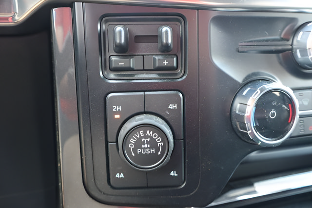 Used 2023 Ford F150 Lariat w/ Equipment Group 502A High AWD/4WD image 40