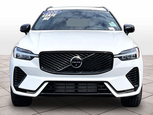 Used 2026 Volvo XC60 T8 Plus w/ Climate Package AWD/4WD image 3