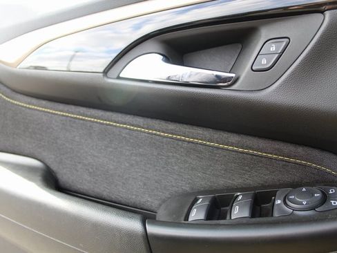 Used 2024 Chevrolet TrailBlazer ACTIV w/ Driver Confidence Package image 12