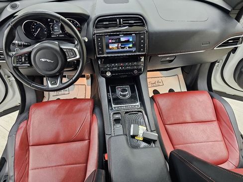 Used 2018 Jaguar F-PACE R-Sport AWD/4WD image 29