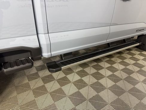 New 2026 Ford F250 Lariat w/ Chrome Package image 27