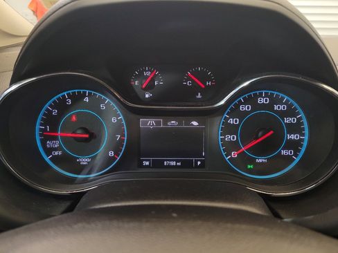 Used 2017 Chevrolet Cruze LT w/ Convenience Package image 23