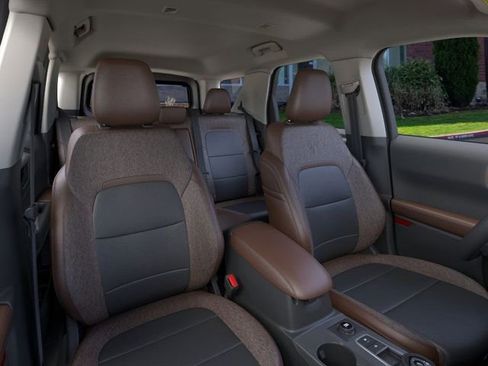 New 2025 Ford Bronco Sport Outer Banks AWD/4WD image 10
