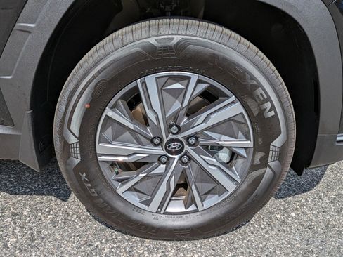 Used 2024 Hyundai Tucson Blue image 11